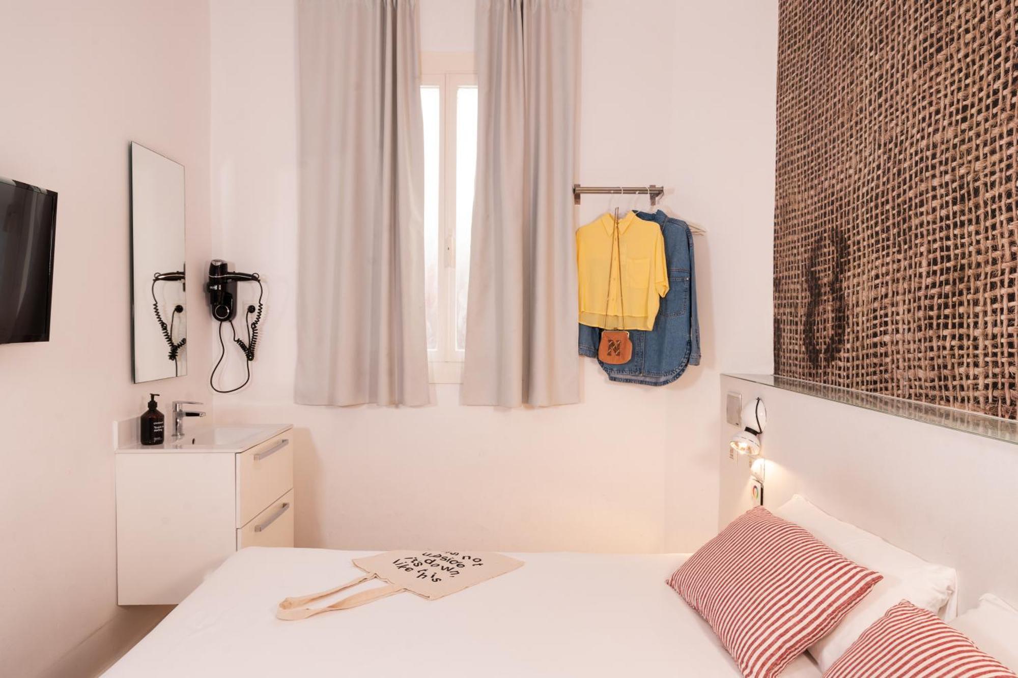 Chic & Basic Tallers Maison d'hôtes Barcelone