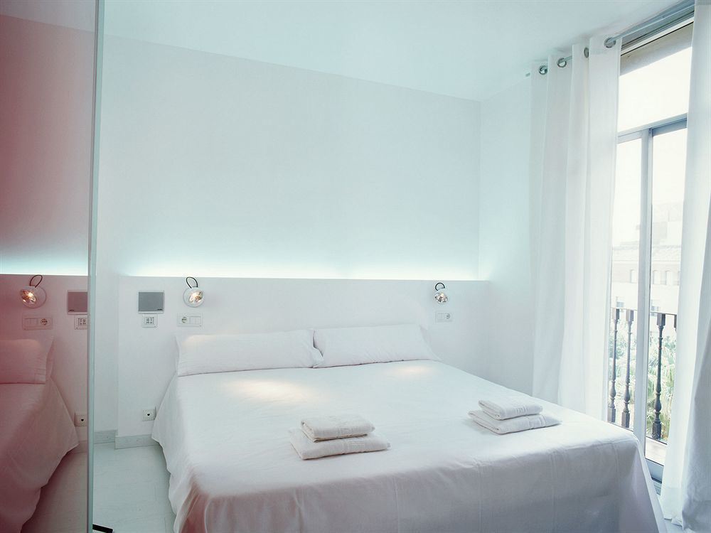 Chic & Basic Tallers Maison d'hôtes 2*